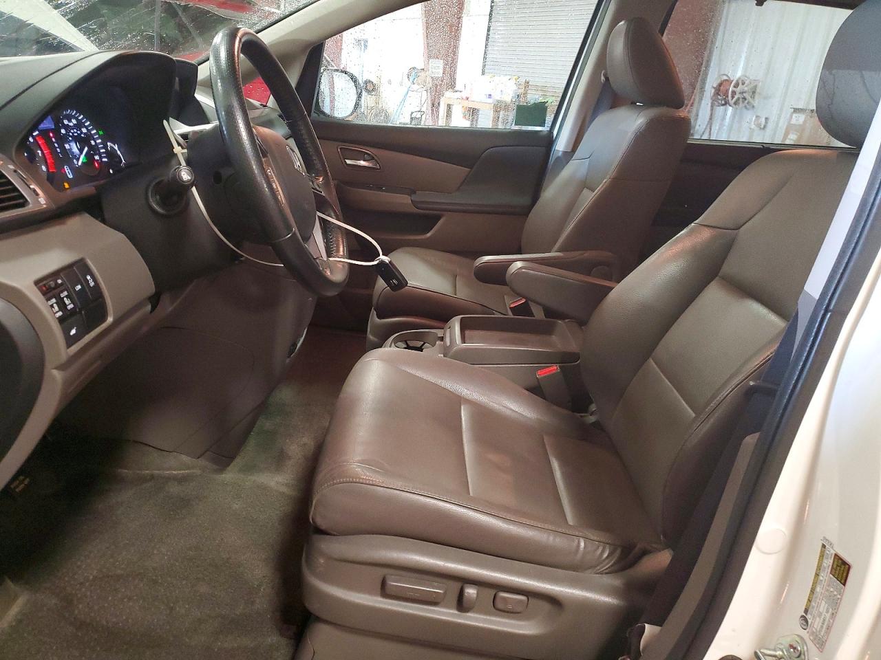 2014 HONDA ODYSSEY EXL photo 7