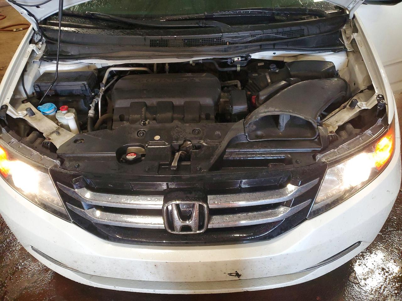 2014 HONDA ODYSSEY EXL photo 12