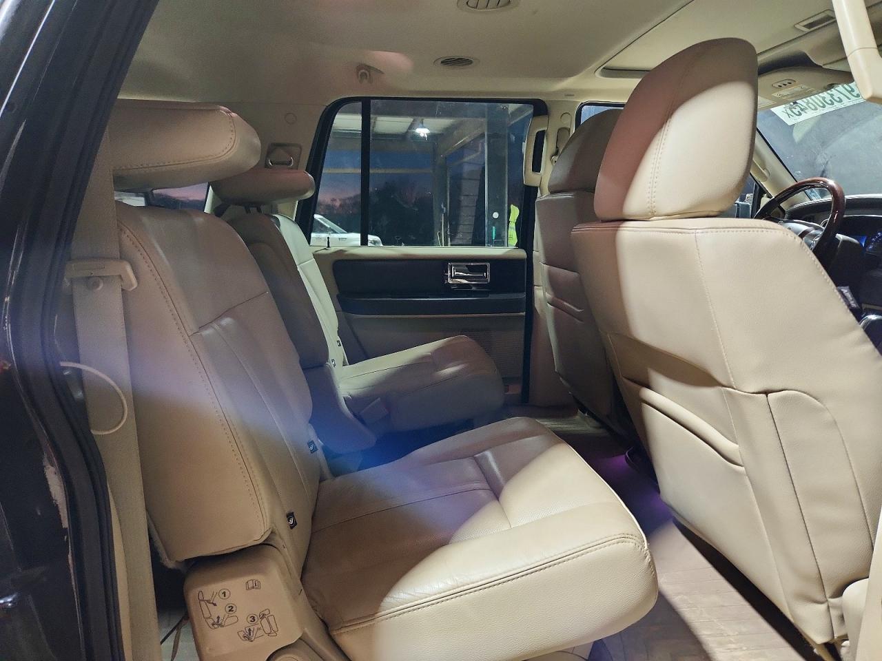 2015 LINCOLN NAVIGATOR L photo 11