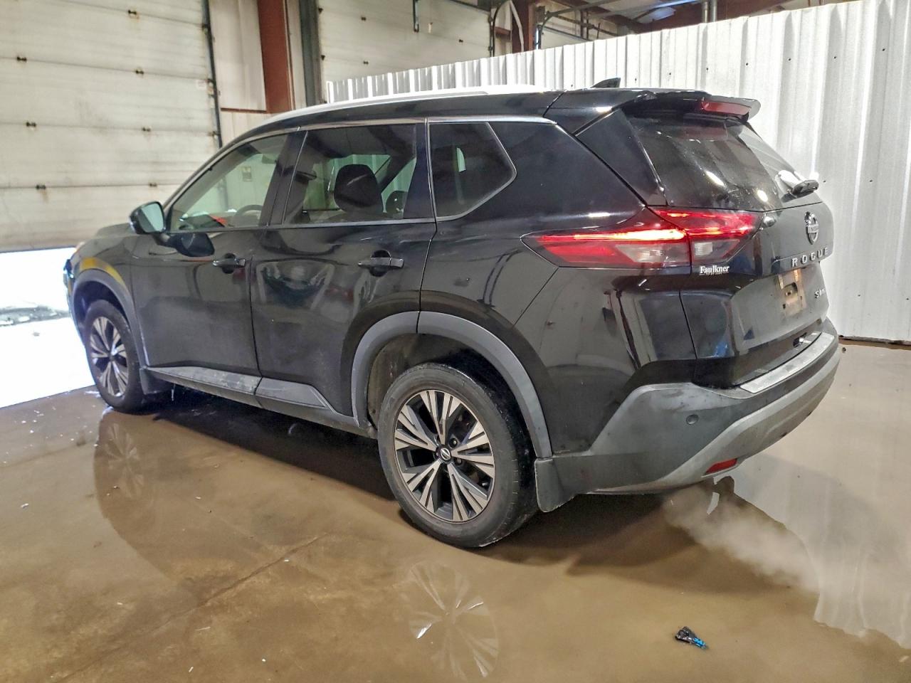 2021 NISSAN ROGUE SV photo 2