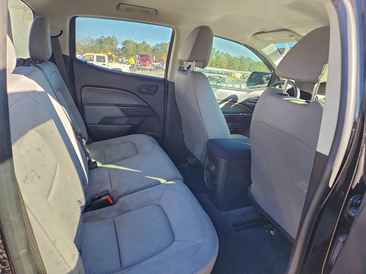 2019 CHEVROLET COLORADO photo 18