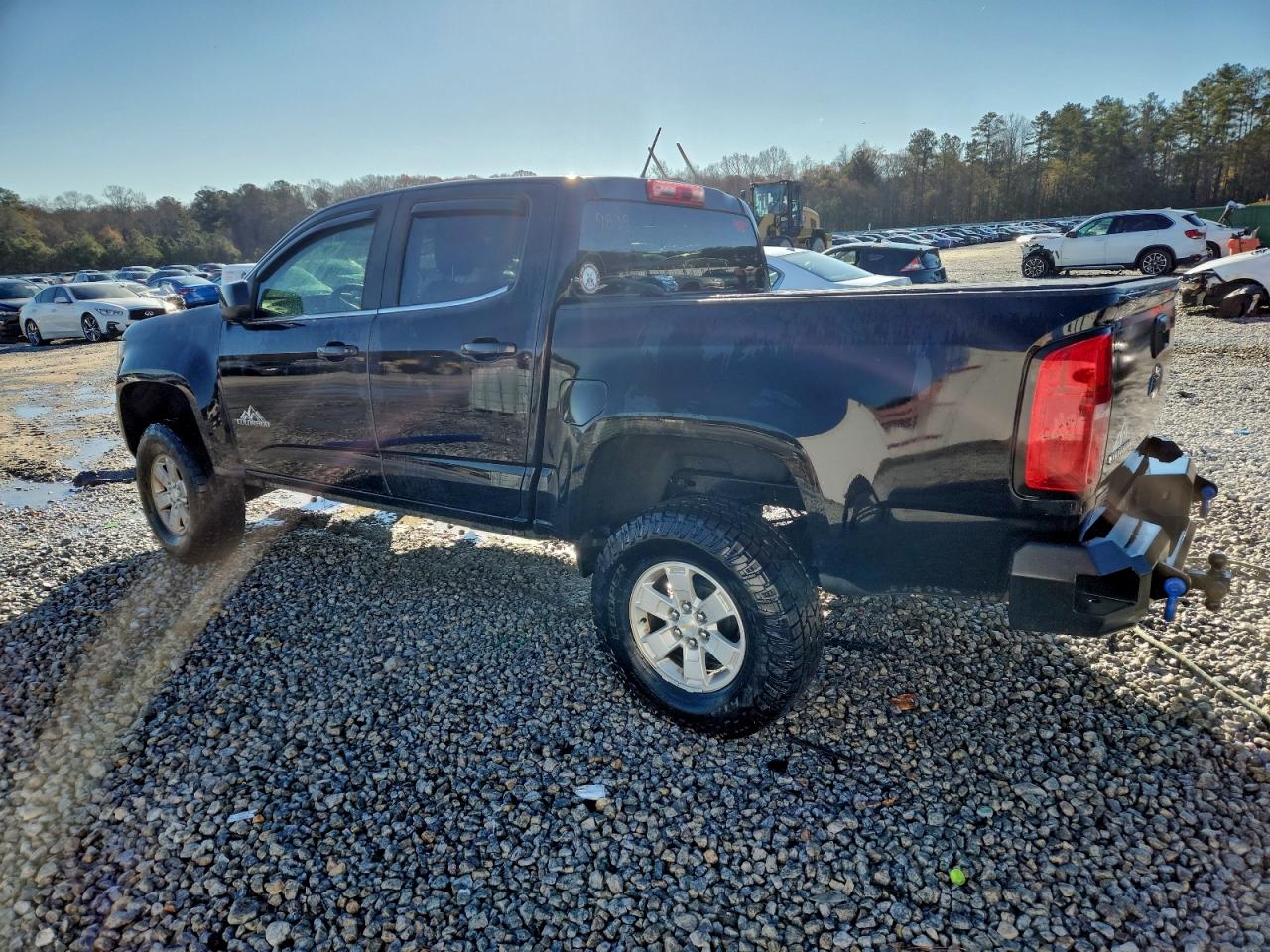 2019 CHEVROLET COLORADO photo 3
