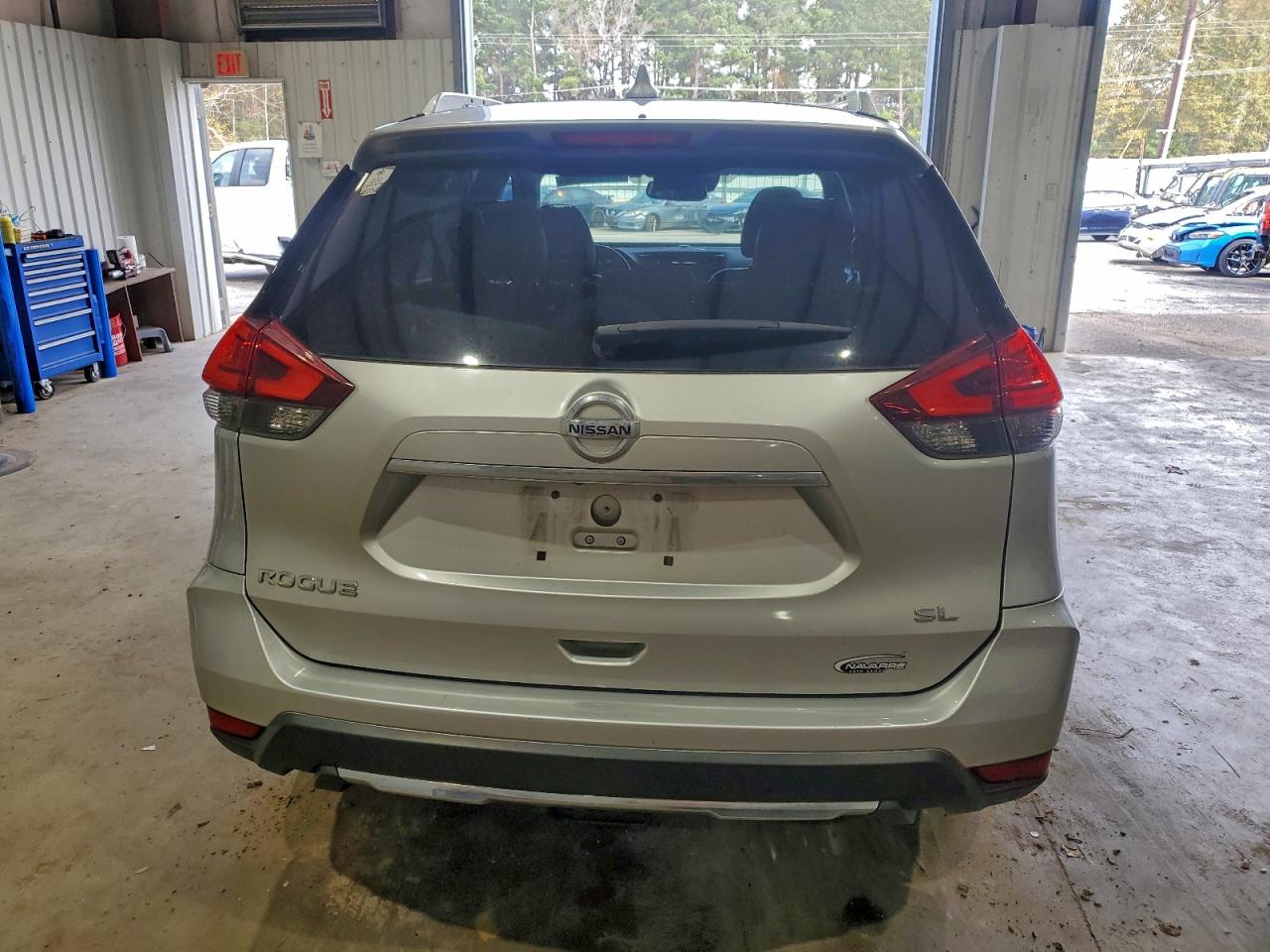 2017 NISSAN ROGUE S photo 16