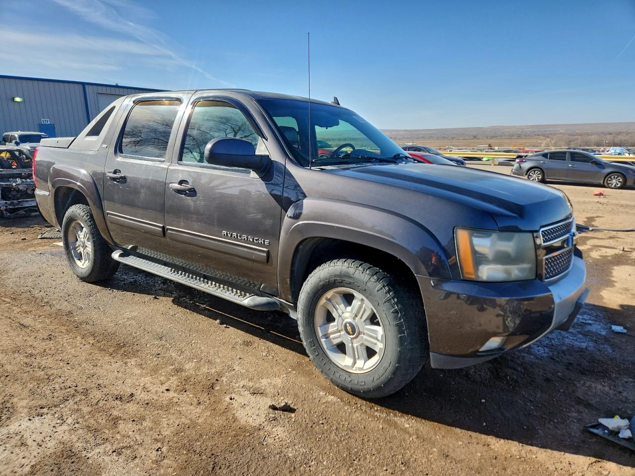 2010 CHEVROLET AVALANCHE LT photo 7