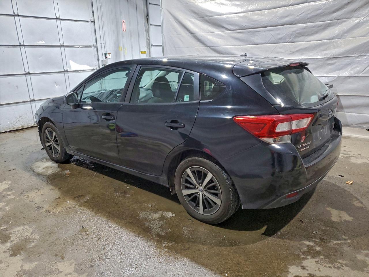2017 SUBARU IMPREZA photo 4