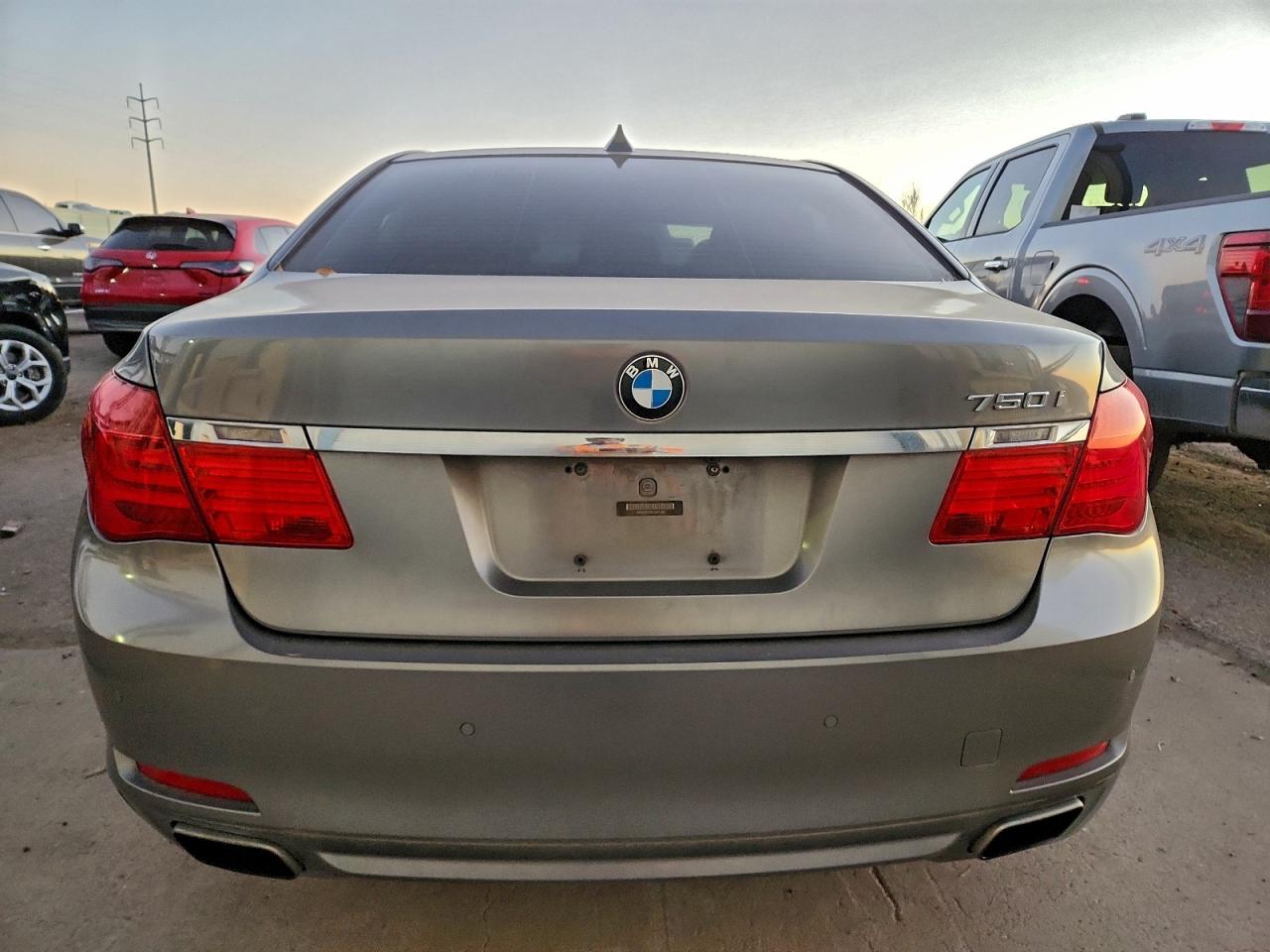 2012 BMW 750 I photo 11