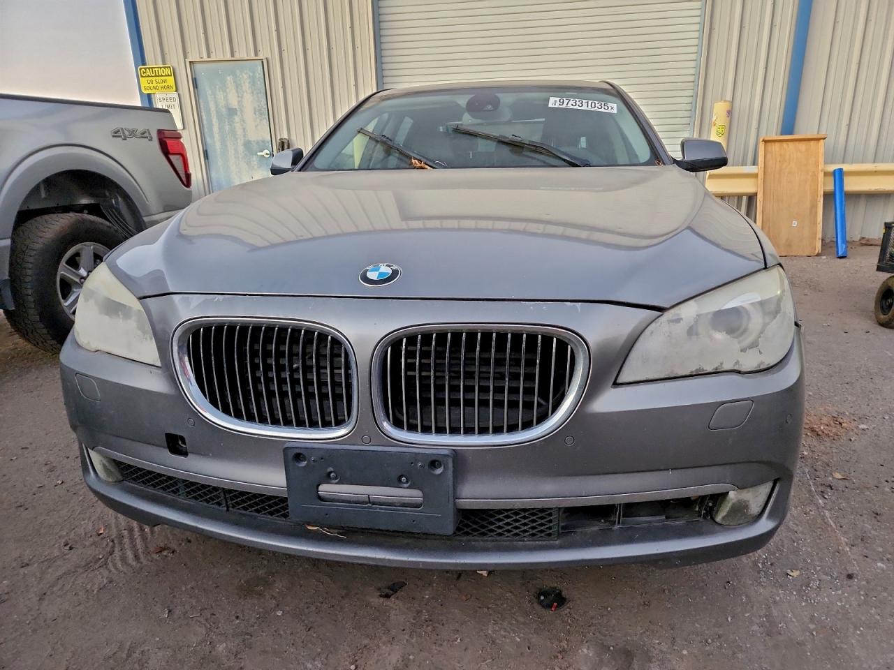 2012 BMW 750 I photo 9