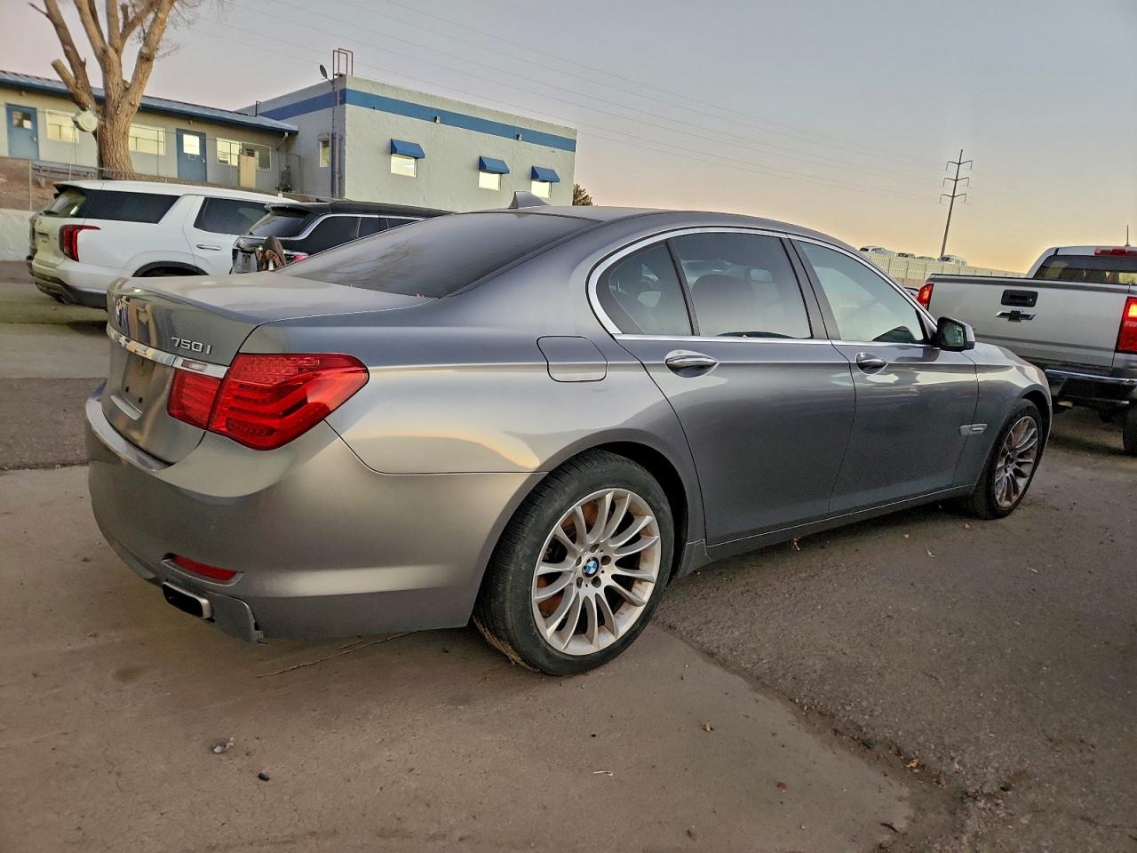 2012 BMW 750 I photo 5