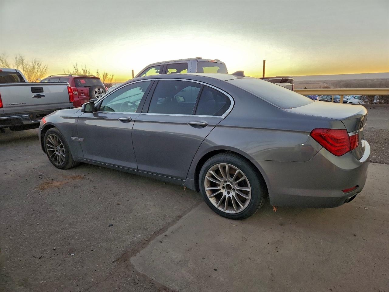 2012 BMW 750 I photo 3
