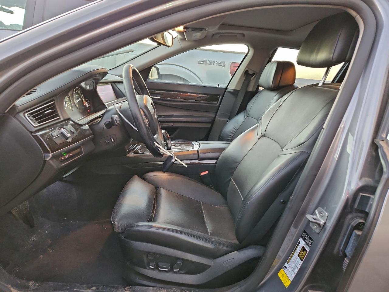 2012 BMW 750 I photo 13