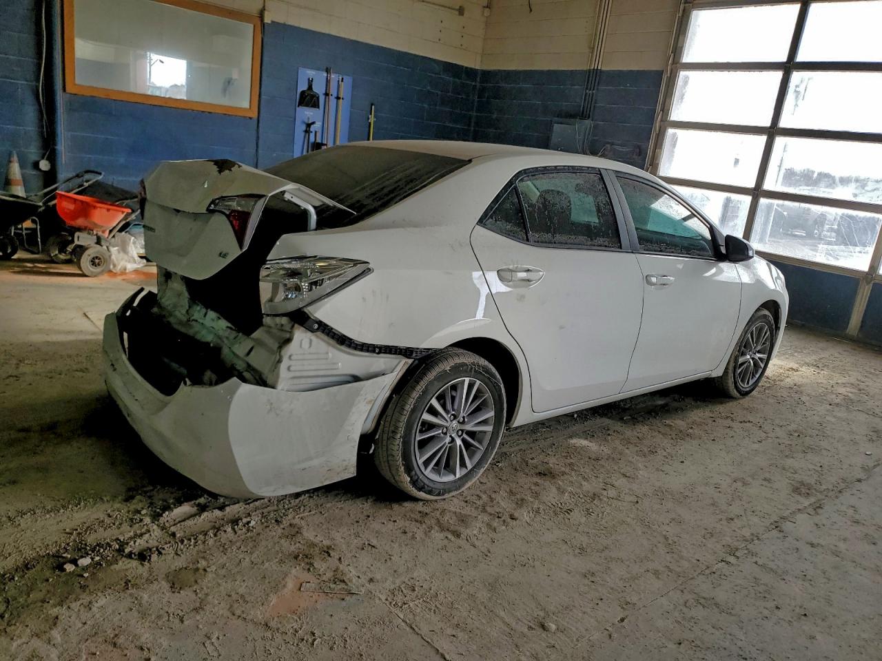 2015 TOYOTA COROLLA L photo 5