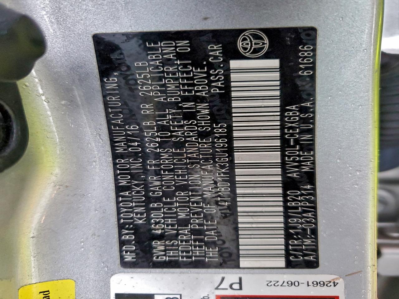 2016 TOYOTA CAMRY HYBRID photo 23
