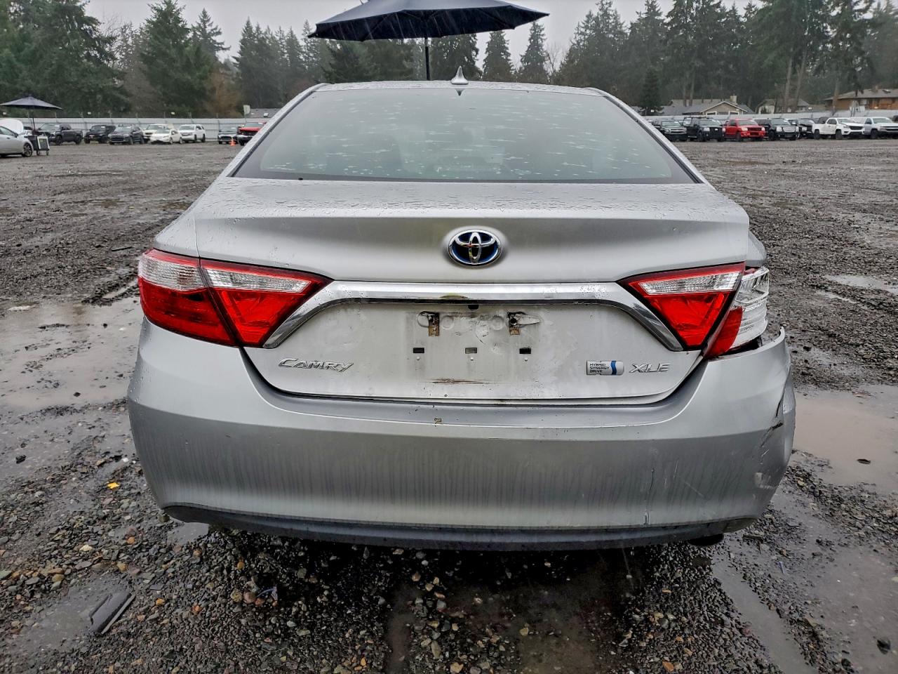 2016 TOYOTA CAMRY HYBRID photo 11