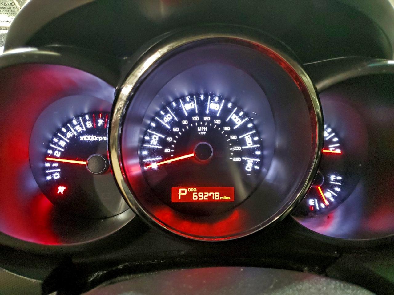 2011 KIA SOUL + photo 9