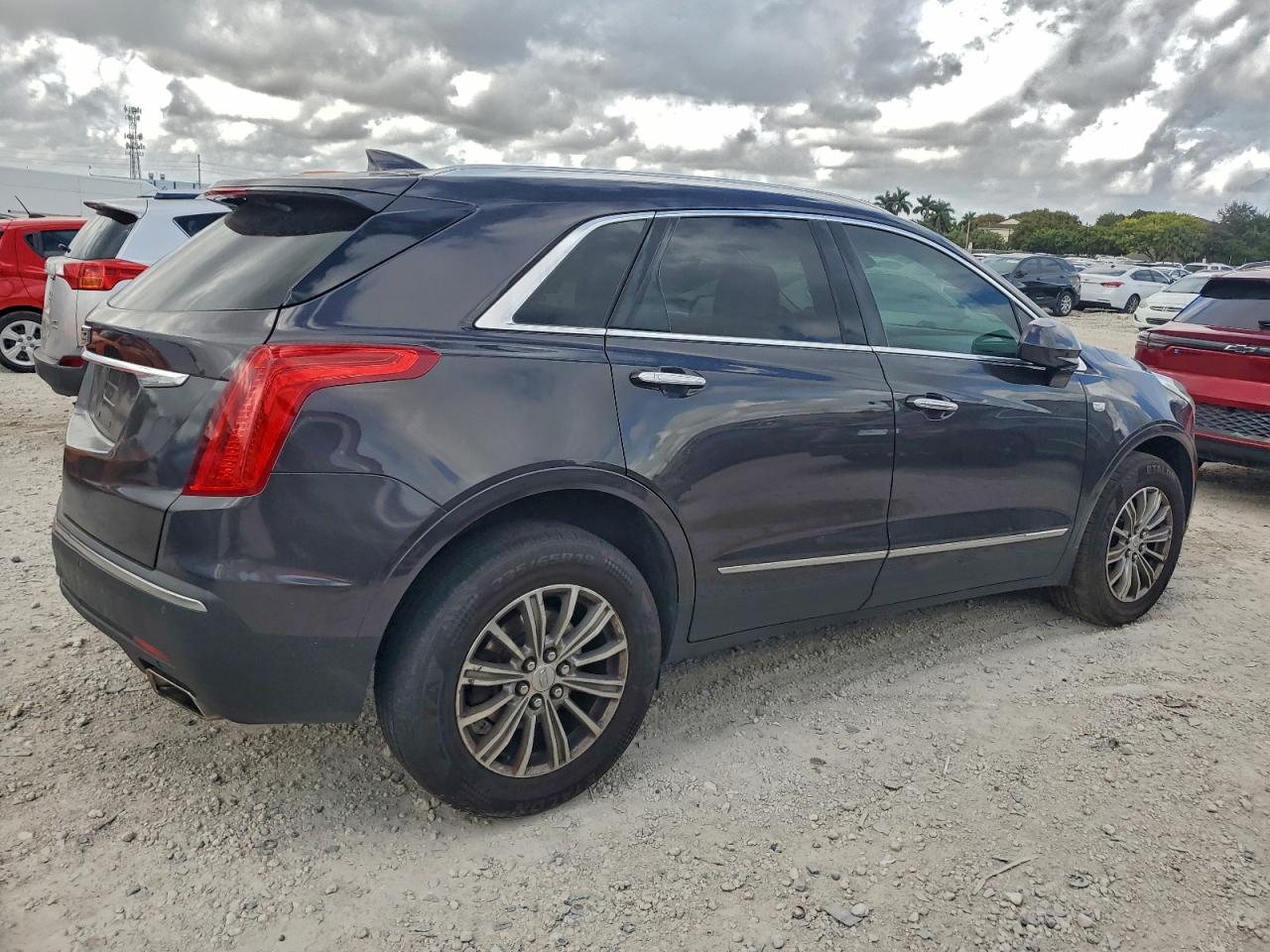 2018 CADILLAC XT5 LUXURY photo 5