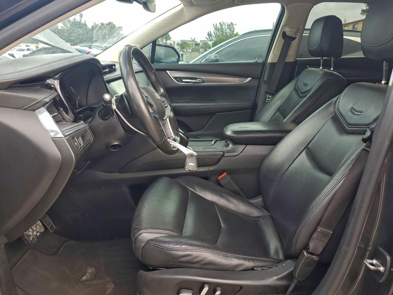 2018 CADILLAC XT5 LUXURY photo 13