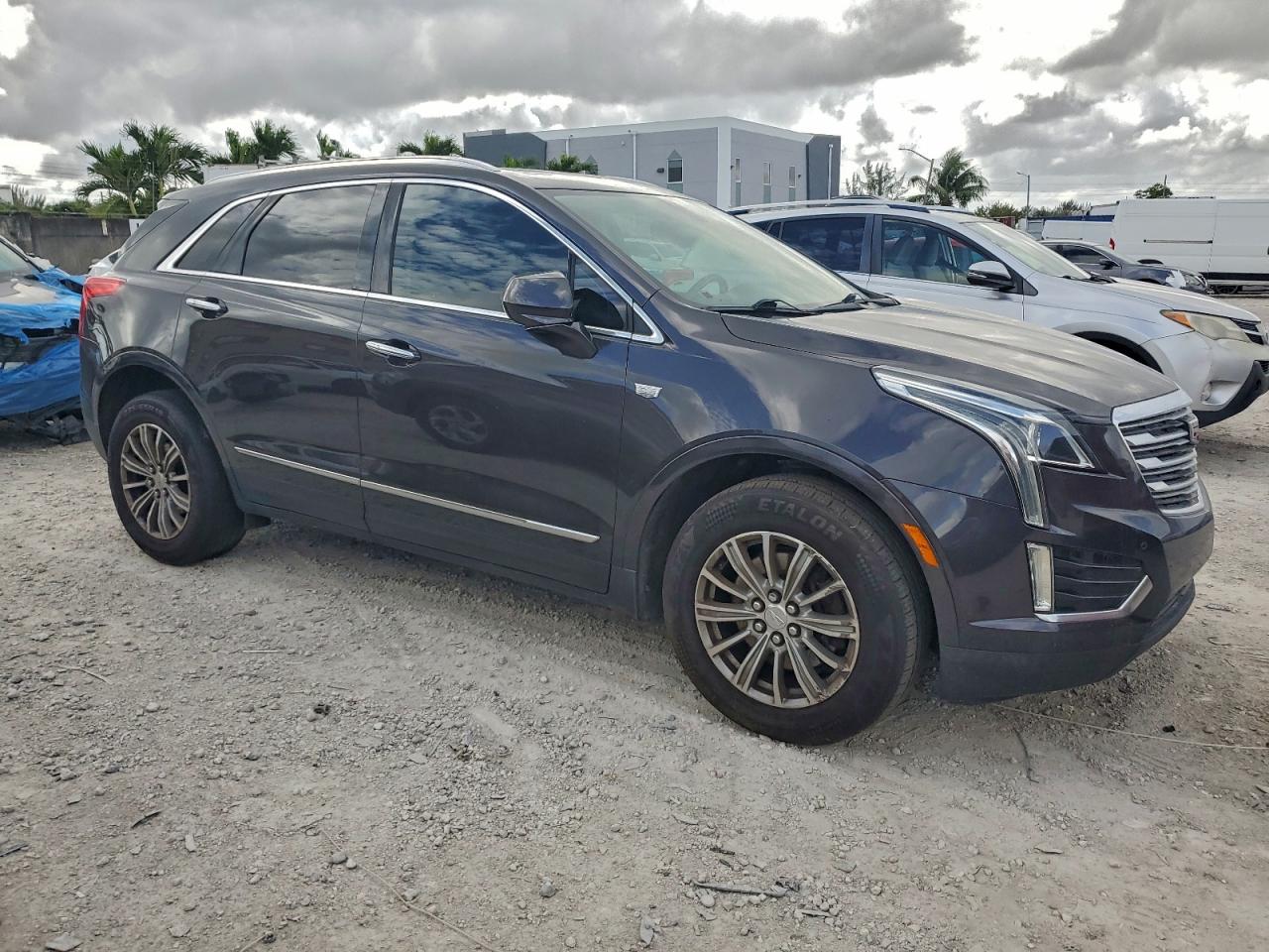 2018 CADILLAC XT5 LUXURY photo 7