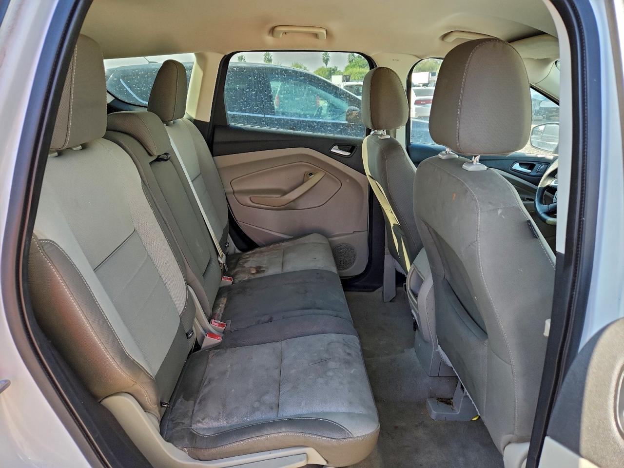 2015 FORD ESCAPE SE photo 21