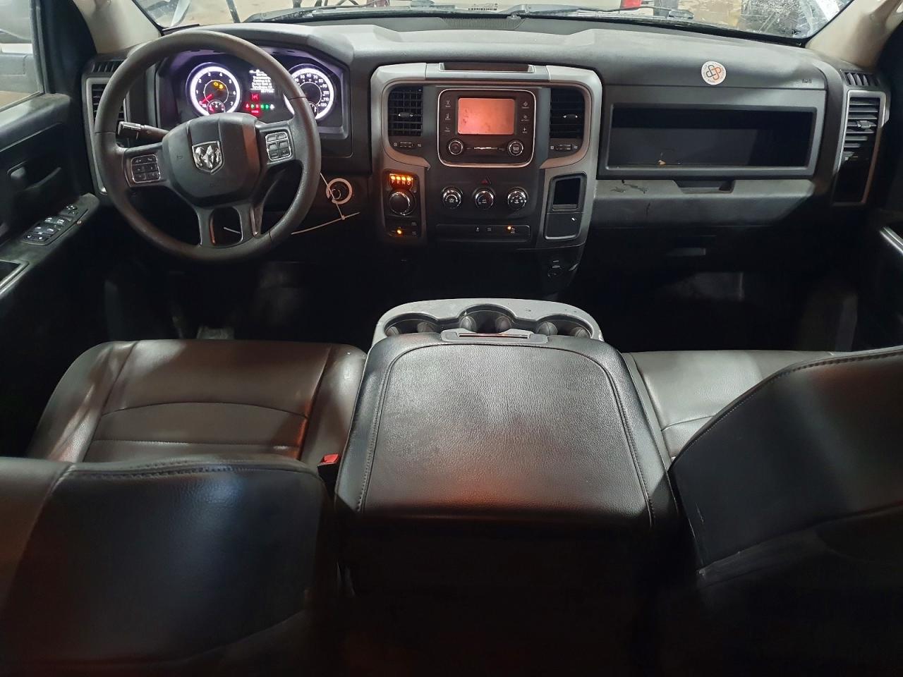 2022 RAM 1500 CLASSIC TRADESMAN photo 15