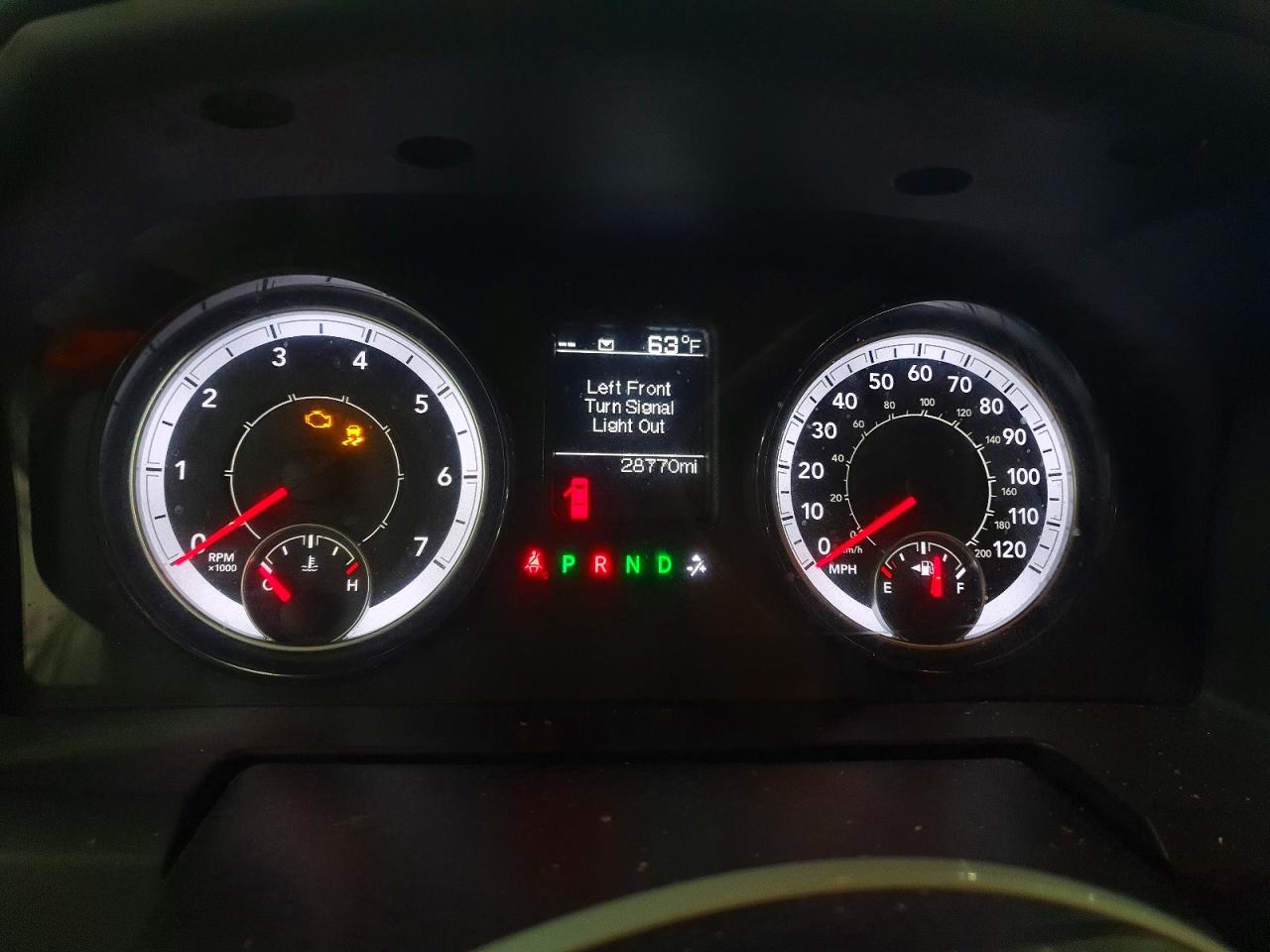 2022 RAM 1500 CLASSIC TRADESMAN photo 17