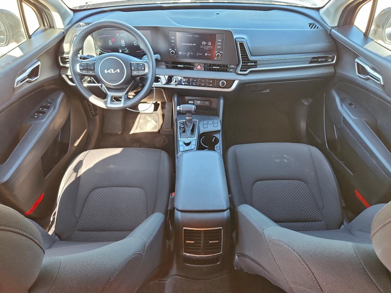 2023 KIA SPORTAGE LX photo 8