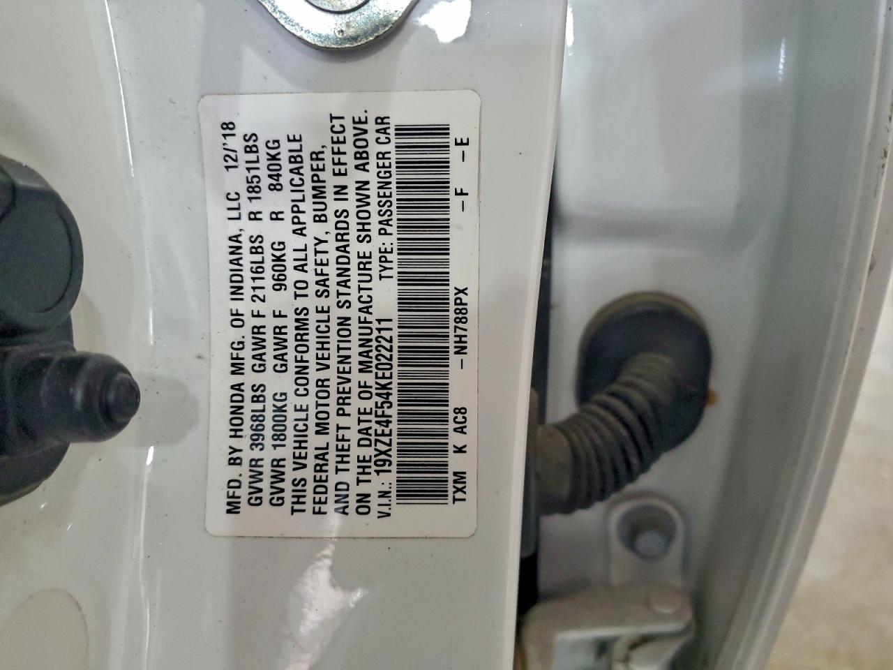 2019 HONDA INSIGHT EX photo 12