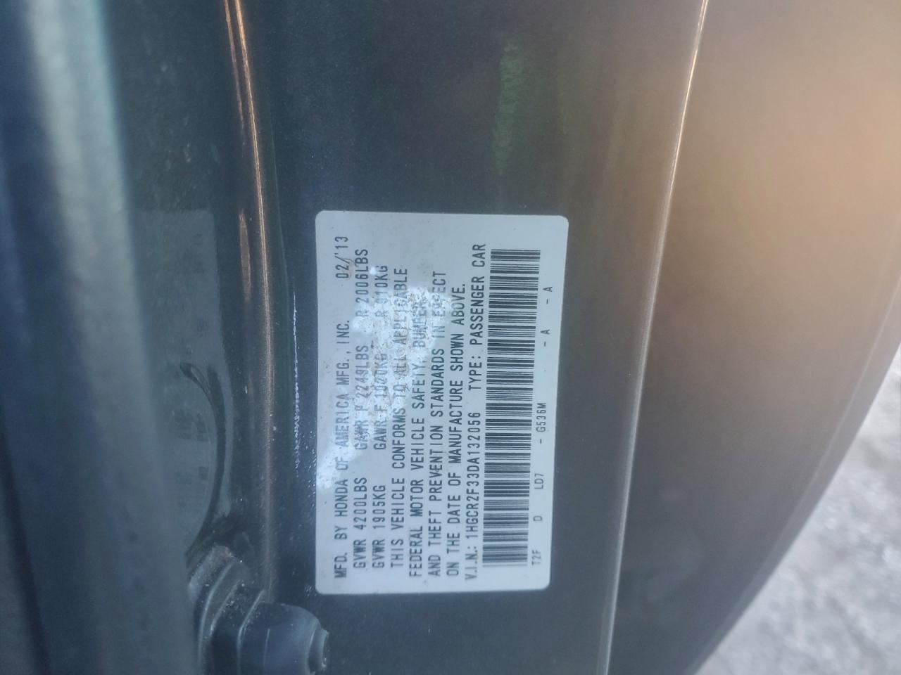 2013 HONDA ACCORD LX photo 12