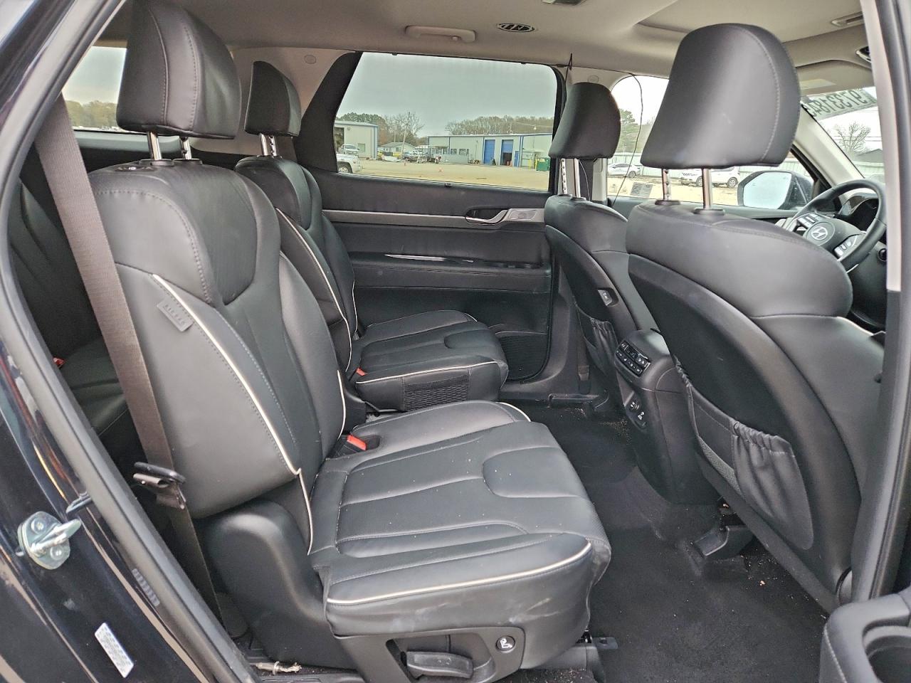 2024 HYUNDAI PALISADE SEL PREMIUM photo 11