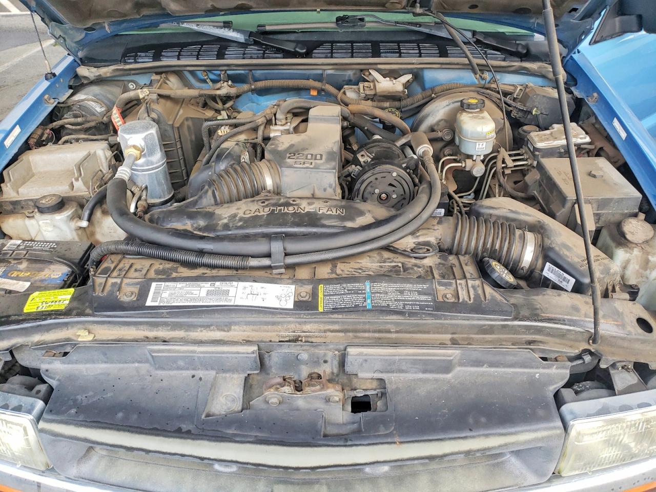 2002 CHEVROLET S TRUCK S10 photo 11