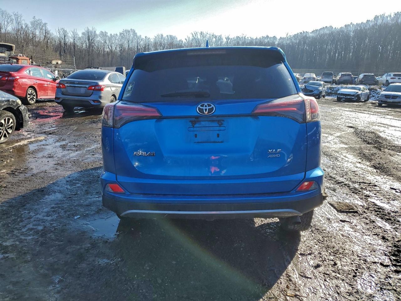 2018 TOYOTA RAV4 ADVENTURE photo 6