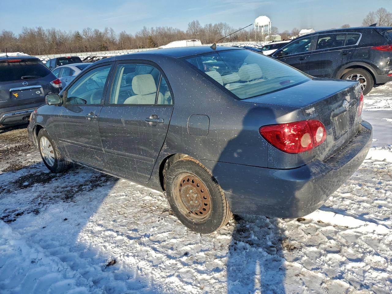 2006 TOYOTA COROLLA CE photo 2