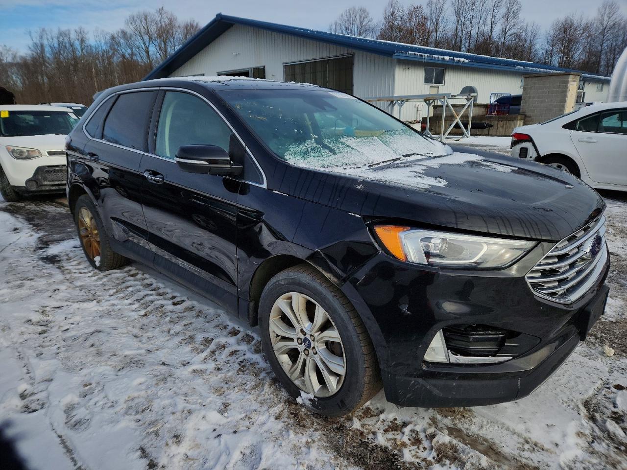 2019 FORD EDGE TITANIUM photo 4