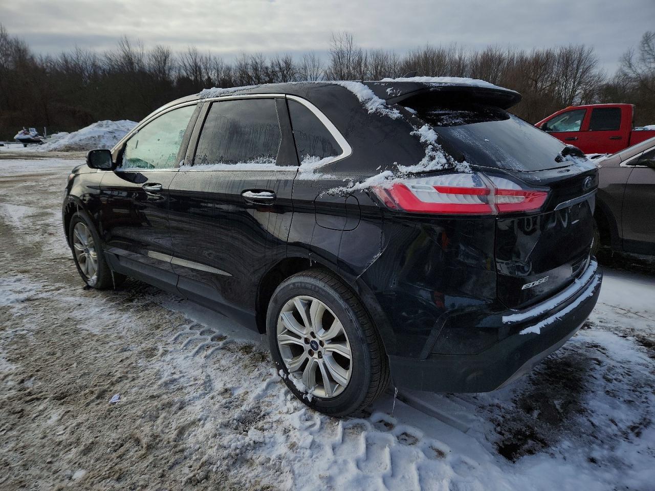 2019 FORD EDGE TITANIUM photo 2