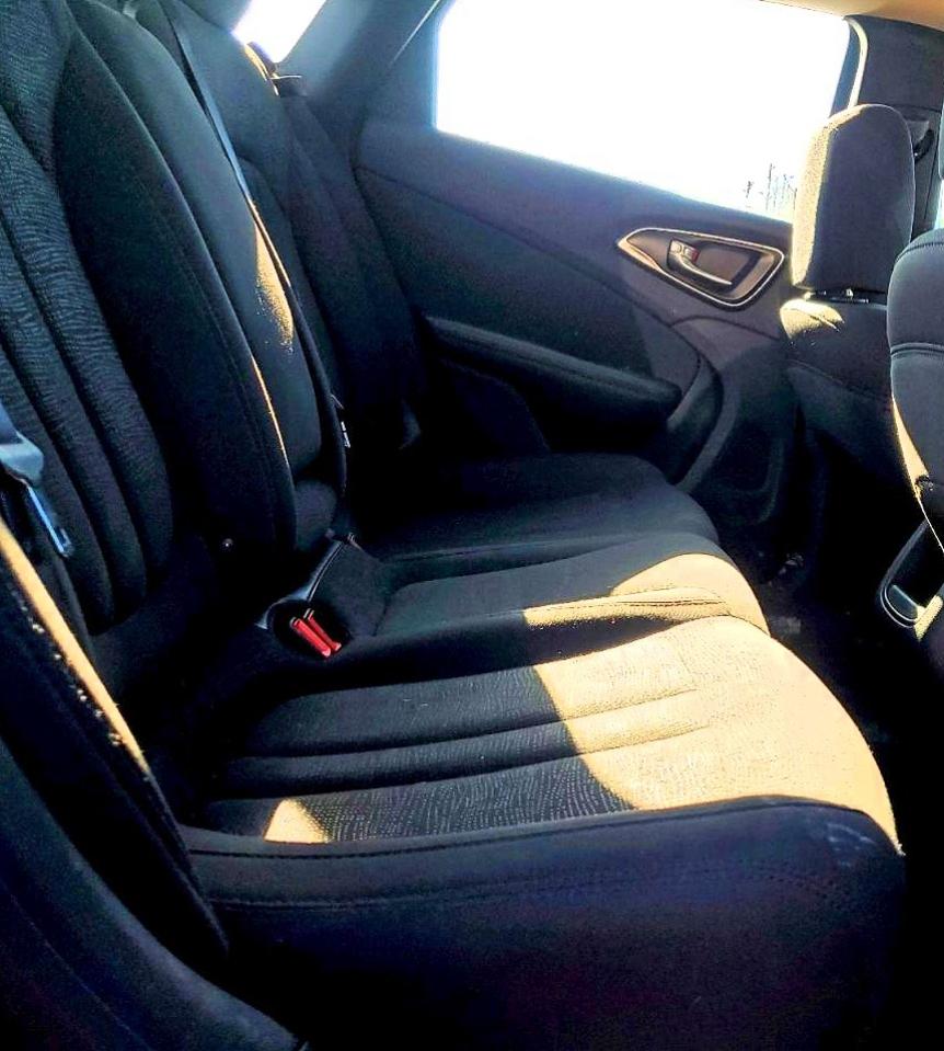 2016 CHRYSLER 200 LIMITED photo 19