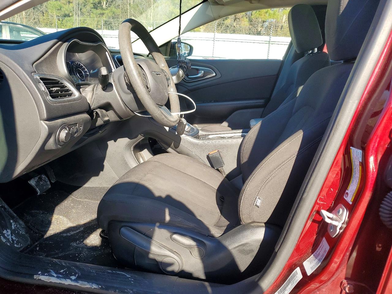 2016 CHRYSLER 200 LIMITED photo 13