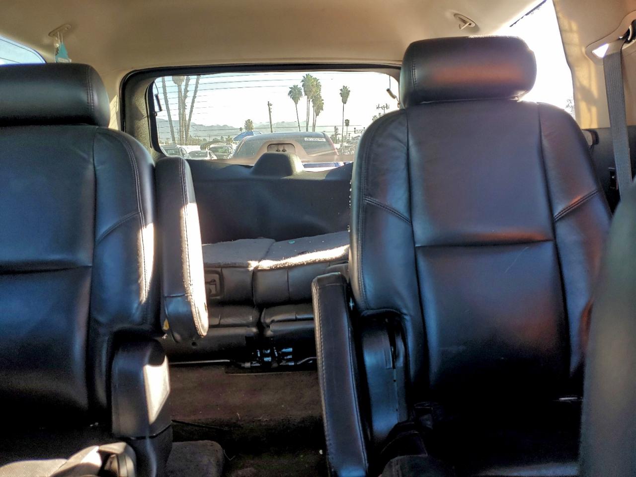 2008 CADILLAC ESCALADE LUXURY photo 19