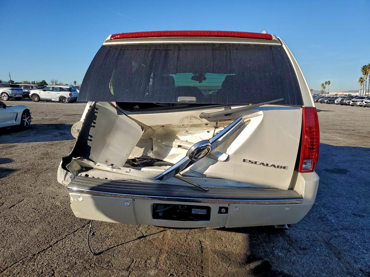 2008 CADILLAC ESCALADE LUXURY photo 11