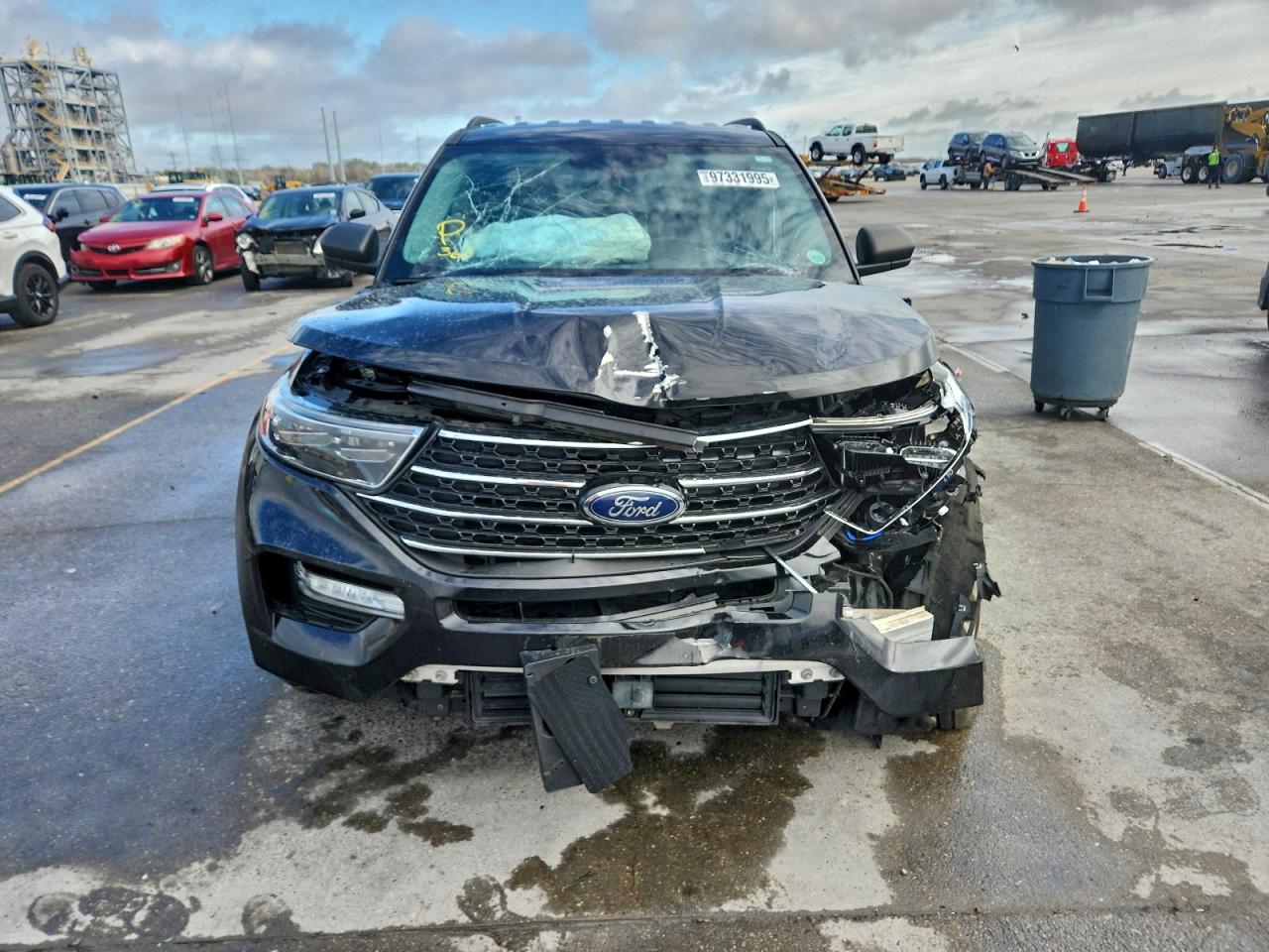 2021 FORD EXPLORER XLT photo 5