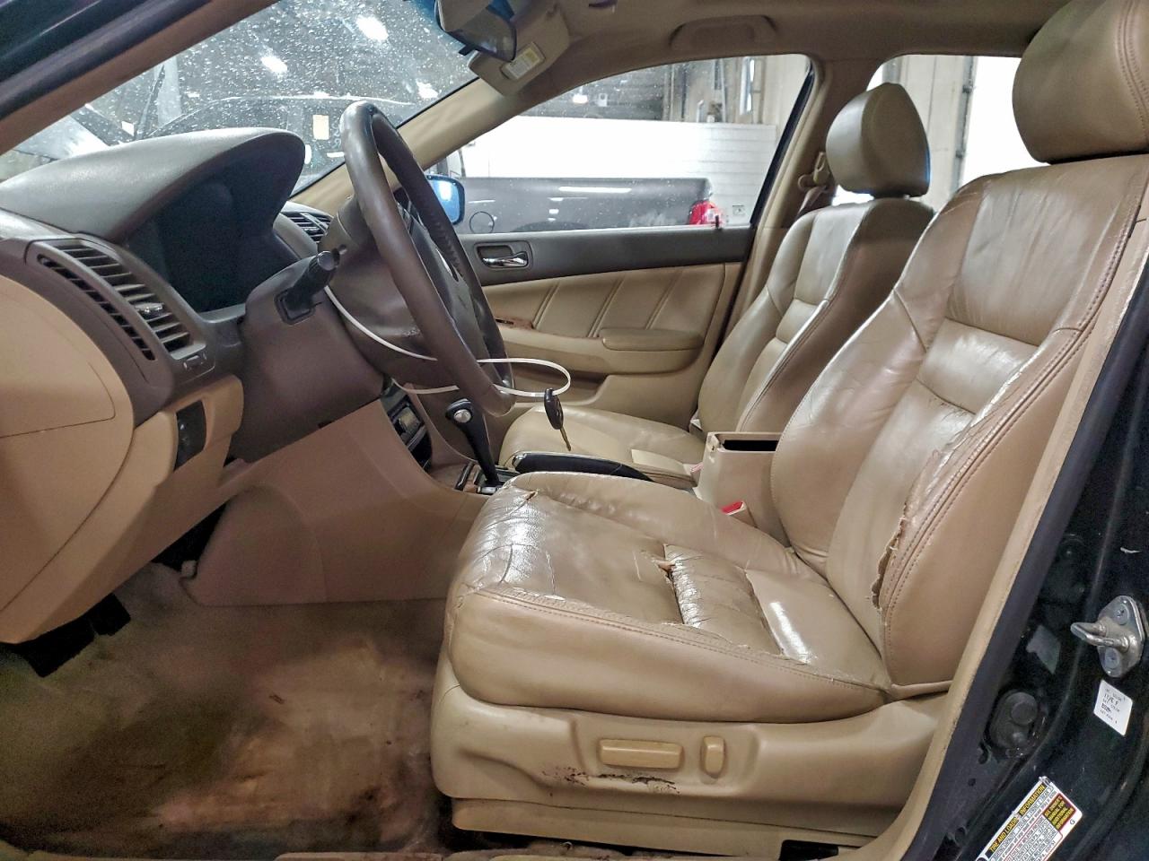 2004 HONDA ACCORD EX photo 7