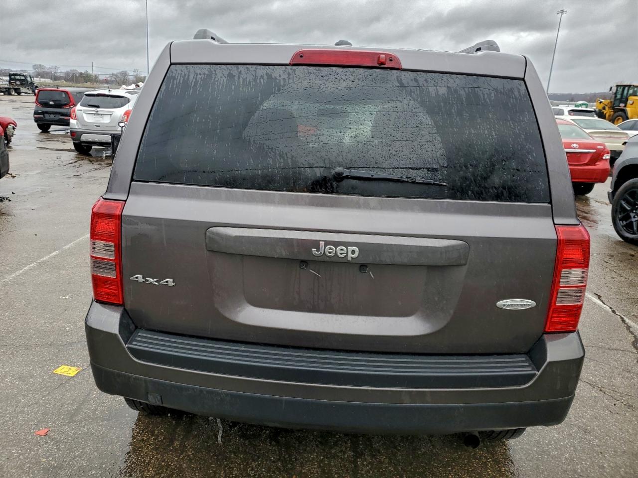 2015 JEEP PATRIOT LATITUDE photo 11