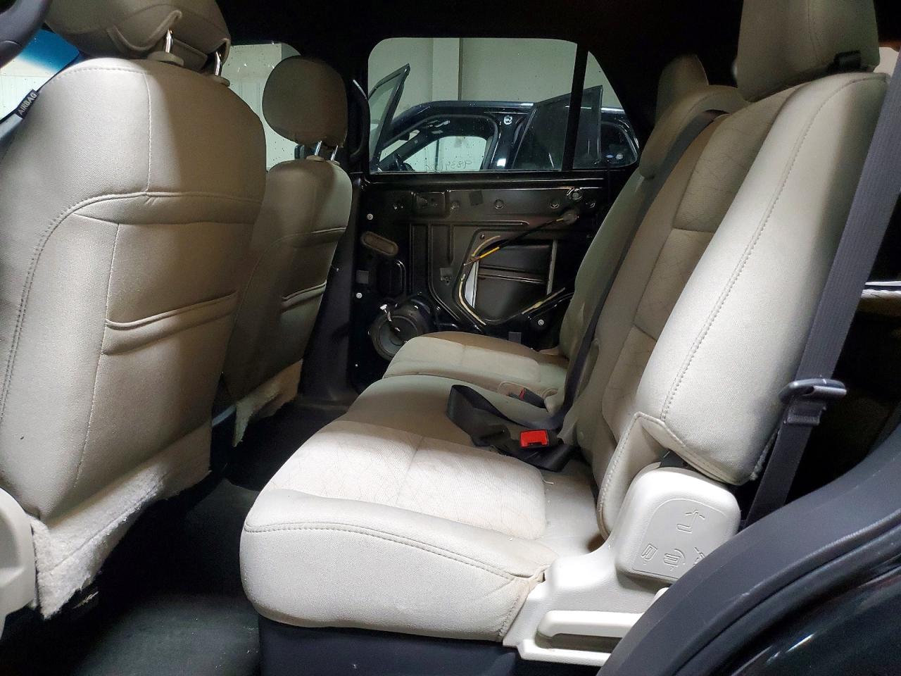 2015 FORD EXPLORER photo 19