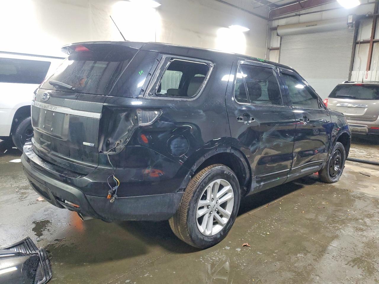 2015 FORD EXPLORER photo 5