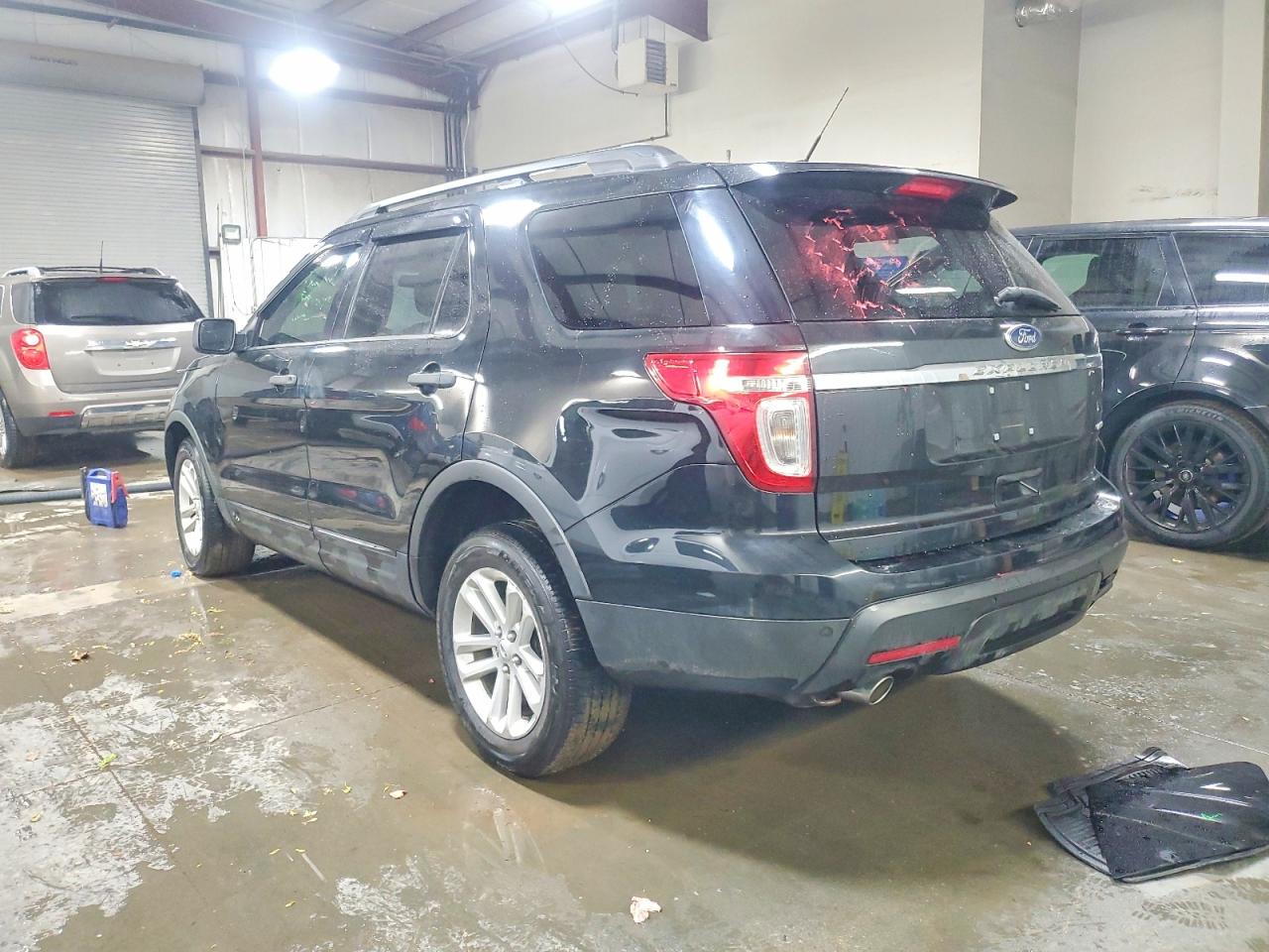2015 FORD EXPLORER photo 3