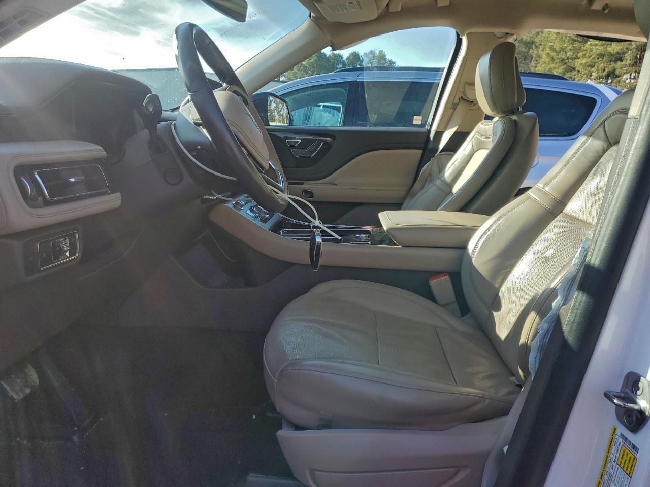 2020 LINCOLN AVIATOR RESERVE photo 7