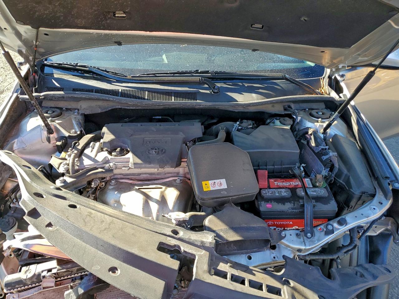 2017 TOYOTA CAMRY LE photo 21