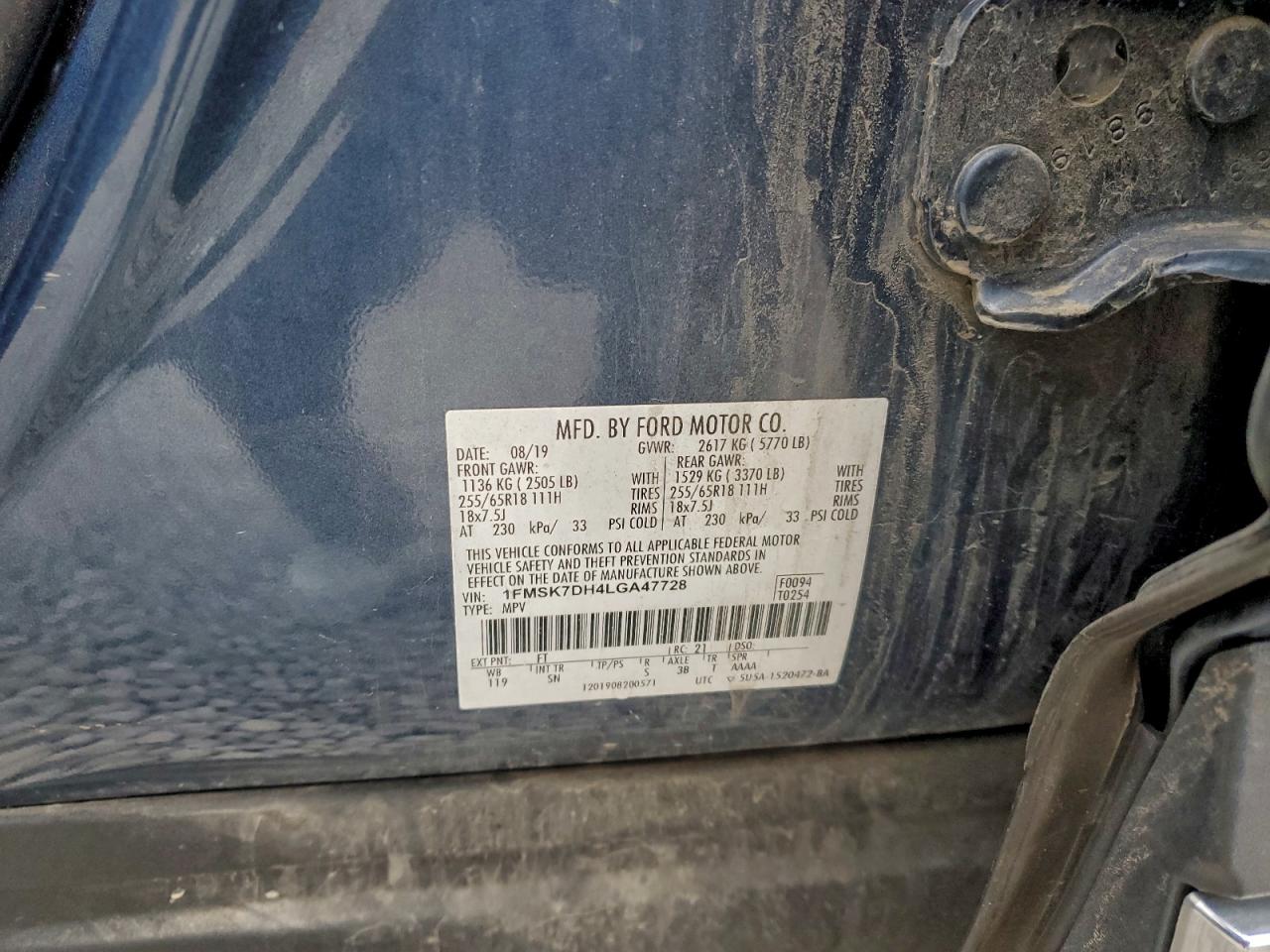 2020 FORD EXPLORER XLT photo 25
