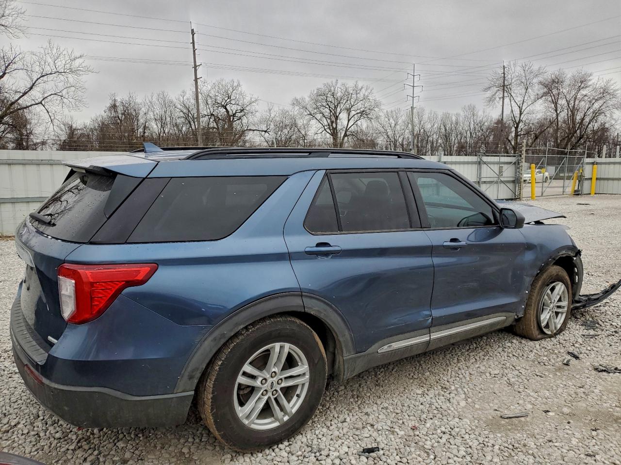 2020 FORD EXPLORER XLT photo 5