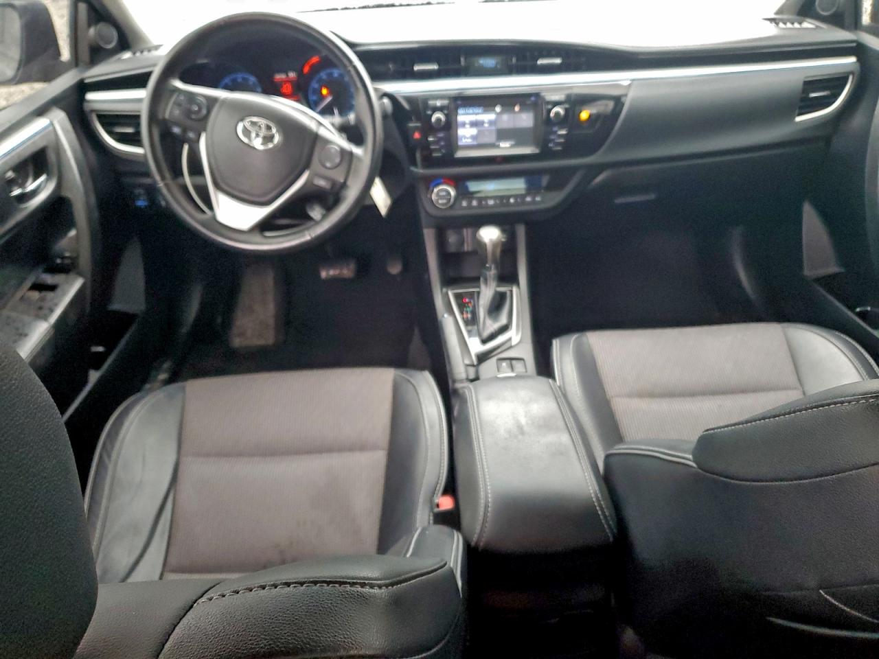 2016 TOYOTA COROLLA L photo 15