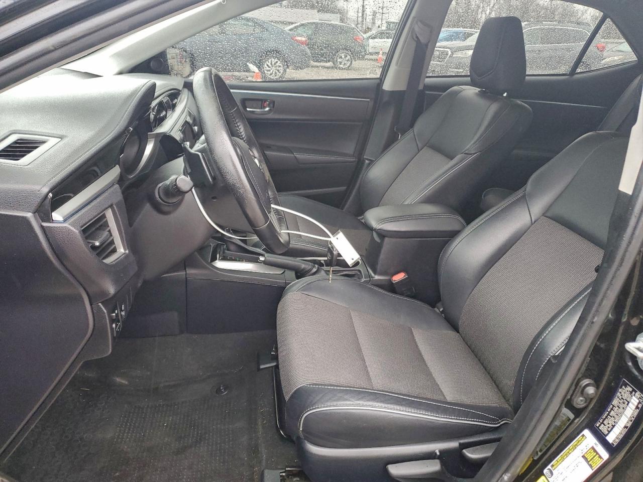 2016 TOYOTA COROLLA L photo 13