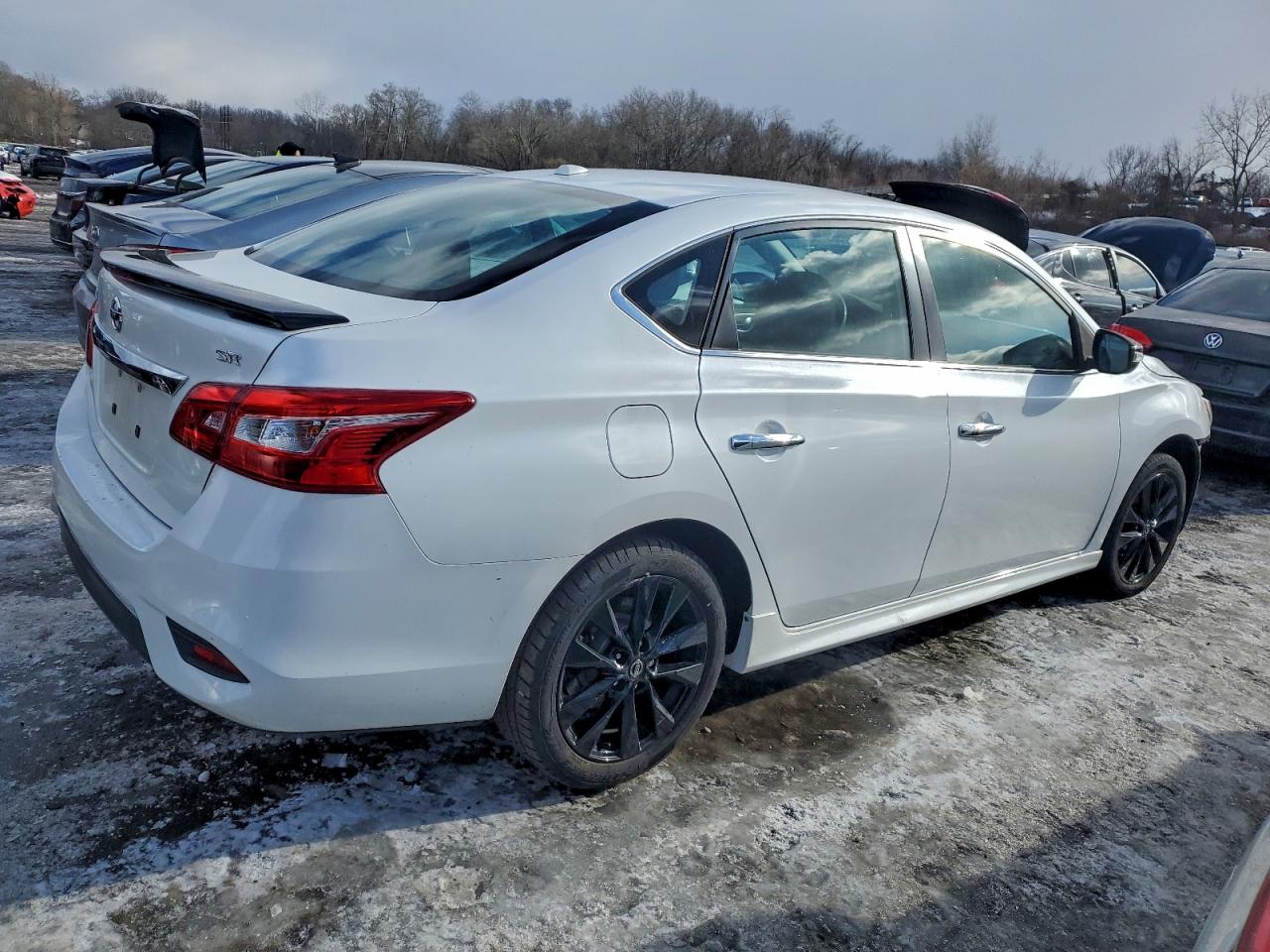 2017 NISSAN SENTRA S photo 7